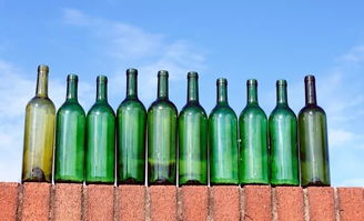 葡萄酒酒瓶为什么是绿色的居多